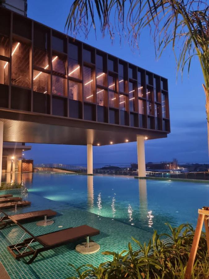 Apartment Bali Residences Town