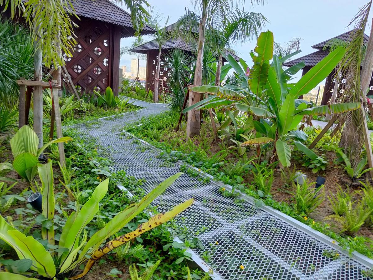 Bali Residences Town Apartment *